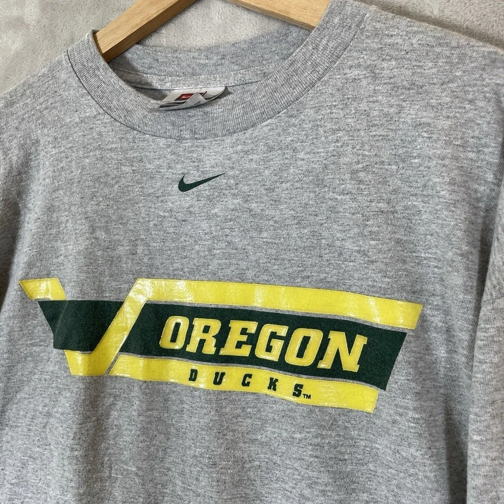 Vtg 90s Nike Center Swoosh Long Sleeve Tshirt Mens Large Y2K Oregon Ducks UO